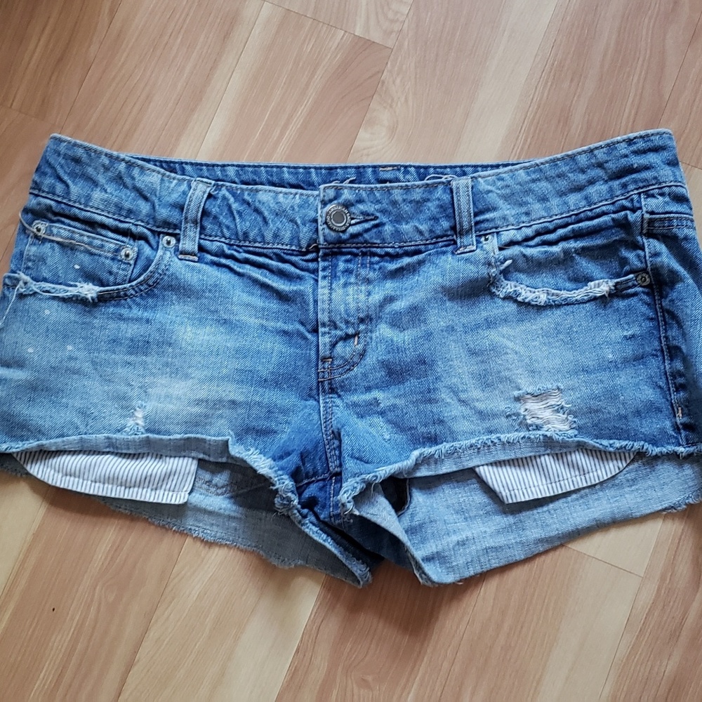 💗 SOLD💗 American Eagle Distressed Shorts - 13